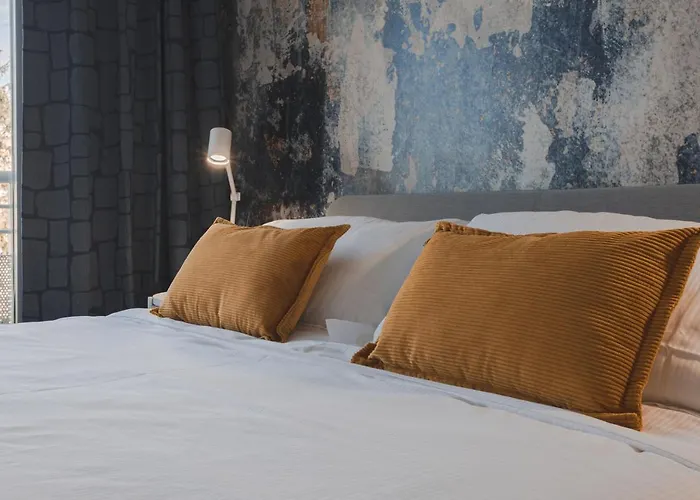 Esclusiva Con Terrazza/ultra Wi-fi/free Park Apartamento Trieste